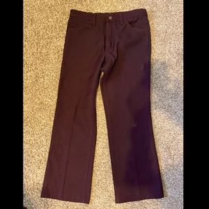 Vintage 90’s Wrangler 32x30 burgundy pants
